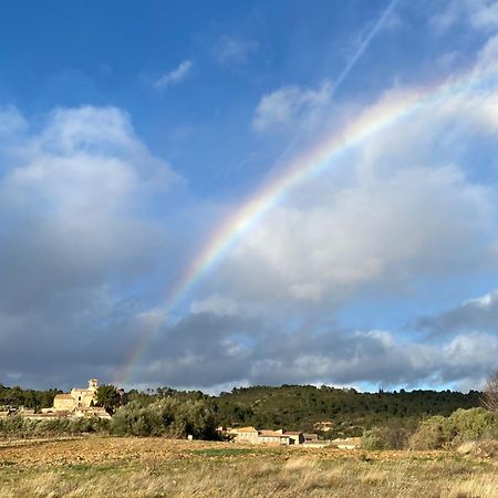 Bed and Breakfast La Calade Montouliers Exterior foto