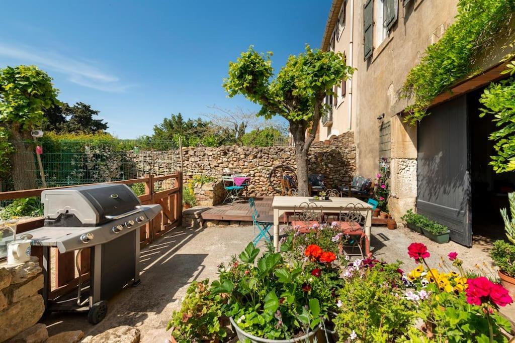 Bed and Breakfast La Calade Montouliers Exterior foto