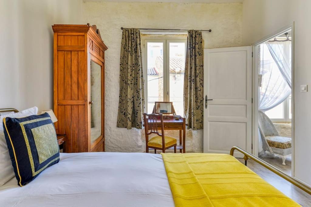 Bed and Breakfast La Calade Montouliers Exterior foto