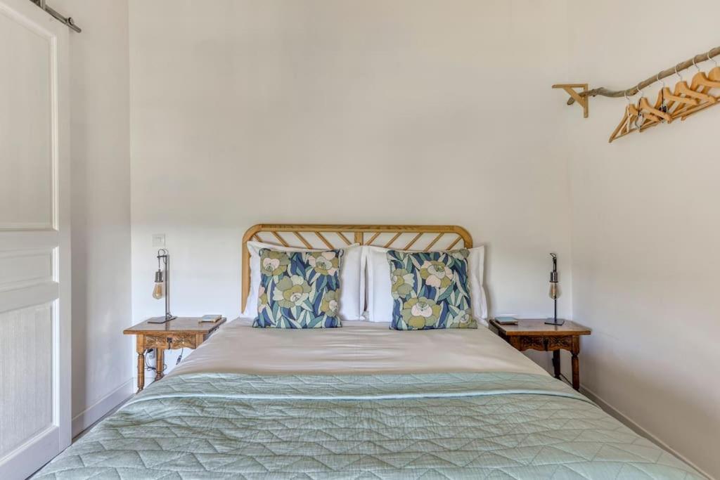Bed and Breakfast La Calade Montouliers Exterior foto